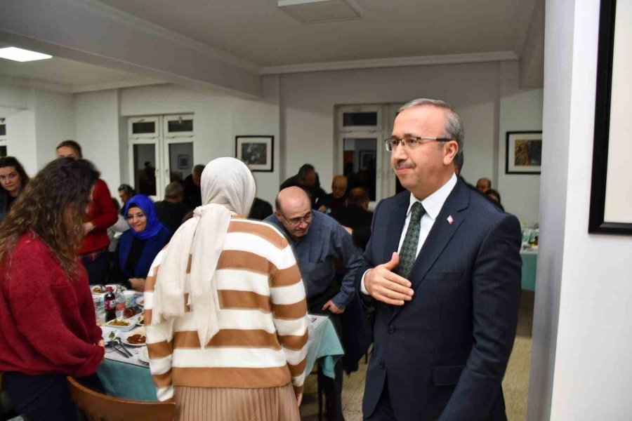 Eskişehir İl Milli Eğitim Müdürü Sinan Aydın’dan İftar Buluşması