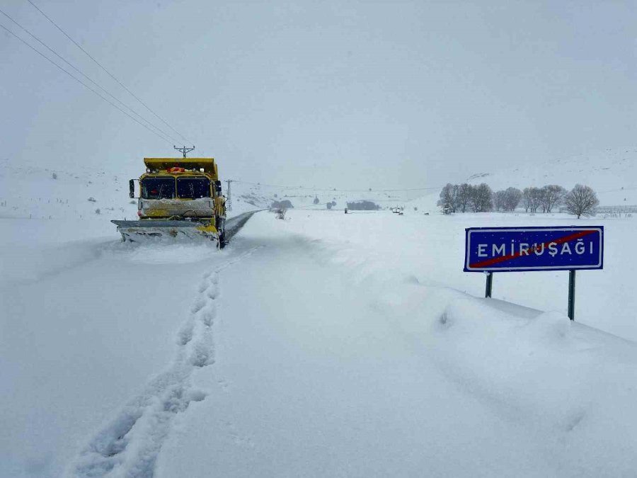 Kayseri’de 203 Yol Açıldı, 15 Yolda Çalışmalar Sürüyor