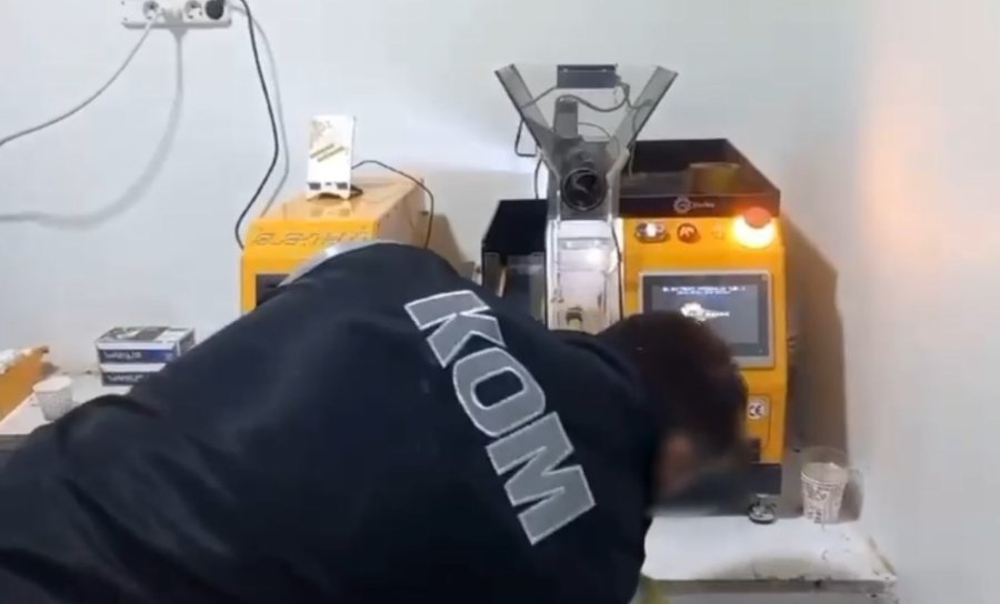 30 Şişe Sahte Alkol Ele Geçirildi