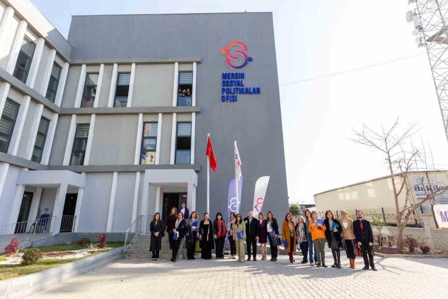 Mersin Sosyal Politikalar Ofisi Belediyelere Öncülük Ediyor