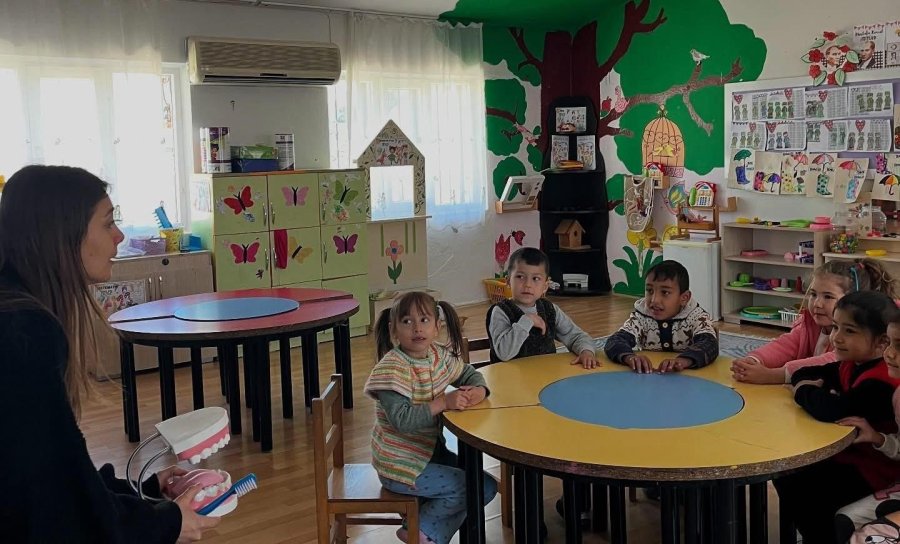 Bozyazı’da Öğrencilere Ağız Ve Diş Sağlığı İle Teknoloji Bağımlılığı Eğitimi Verildi