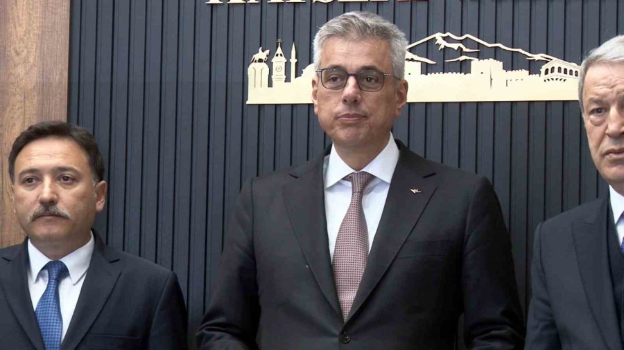 Bakan Memişoğlu: "37 Bin Sağlık Çalışan İçin Arkadaşlarımız Planlamayı Yapıyor"