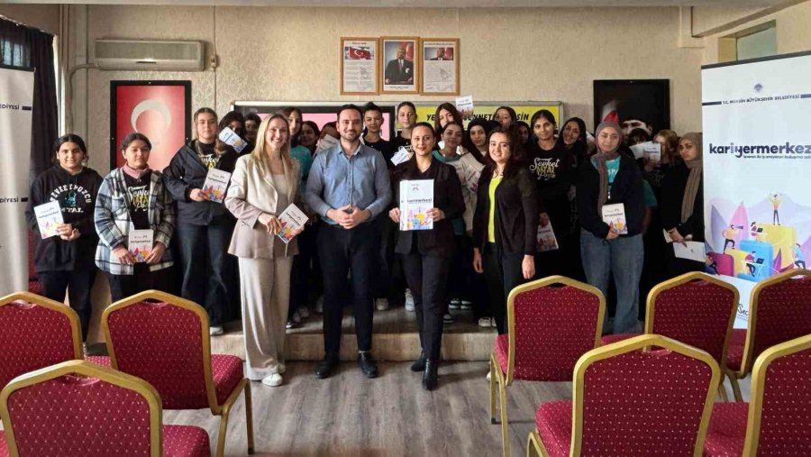 Mersin Kariyer Merkezi, Öğrencilere Destek Oluyor