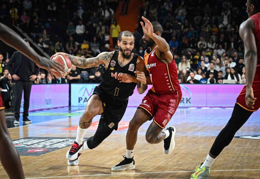 Türkiye Basketbol Süper Ligi: Mersin Spor: 89 - Galatasaray: 73