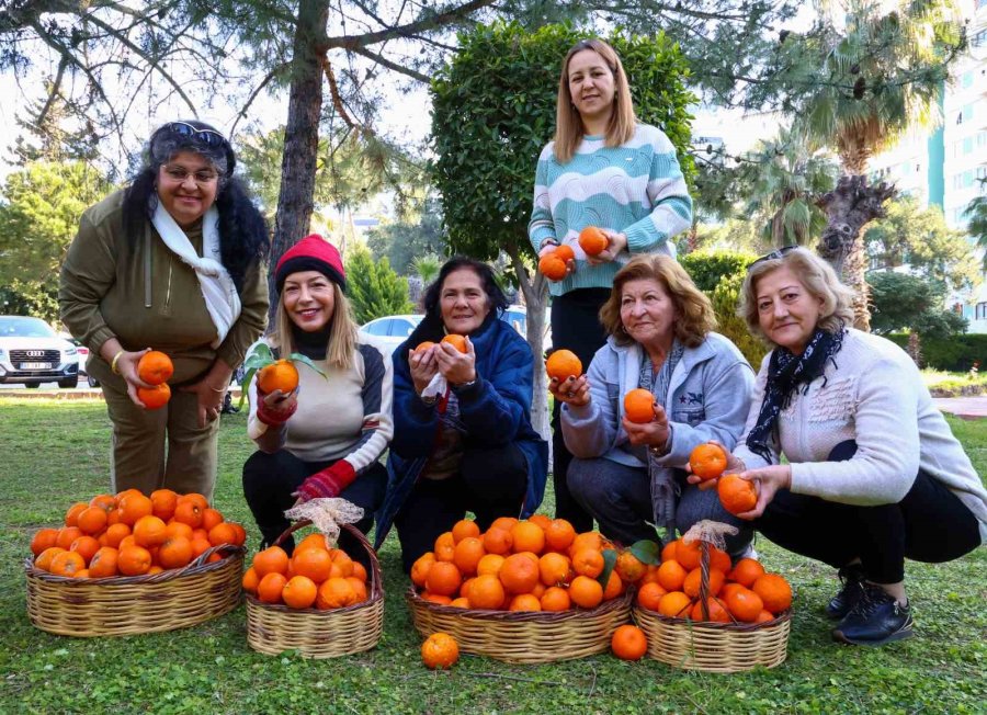 Antalya Büyükşehir Belediyesi’nden Kadınlara Üretim Desteği