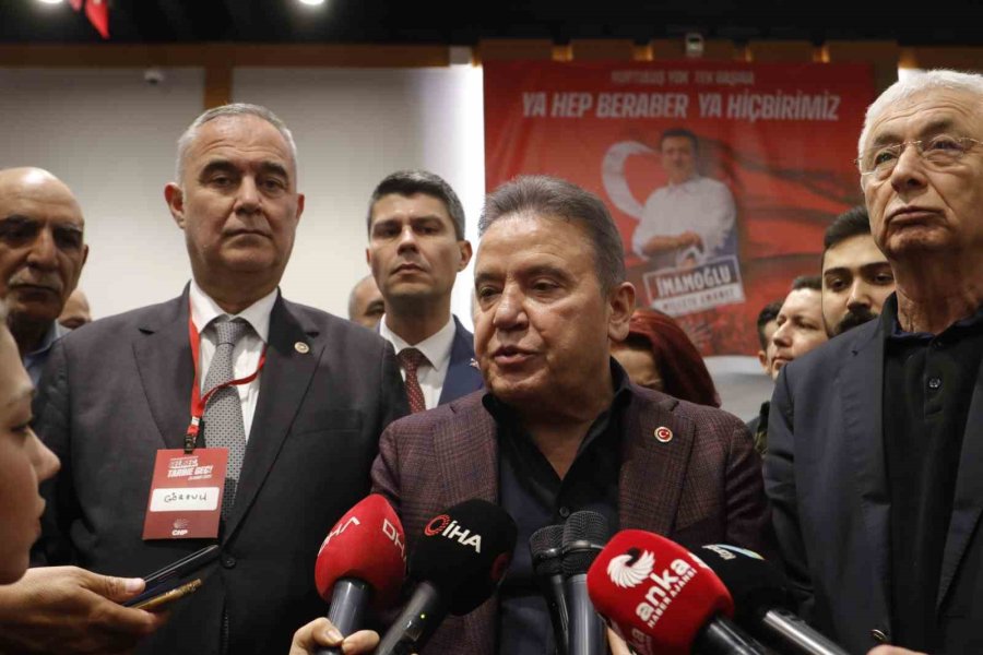 Chp Antalya’da Cumhurbaşkanı Adayını Belirlemek İçin Oy Verme İşlemi Devam Ediyor