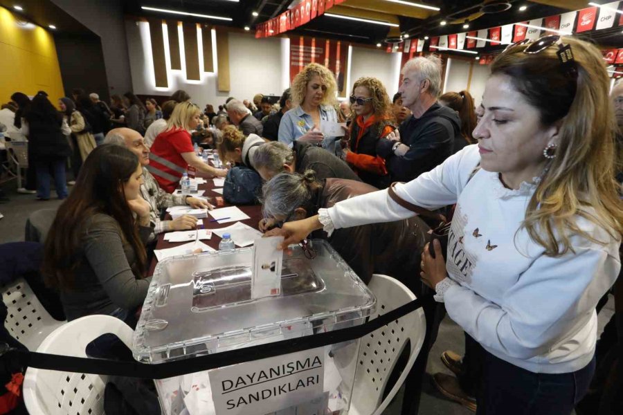 Chp Antalya’da Cumhurbaşkanı Adayını Belirlemek İçin Oy Verme İşlemi Devam Ediyor