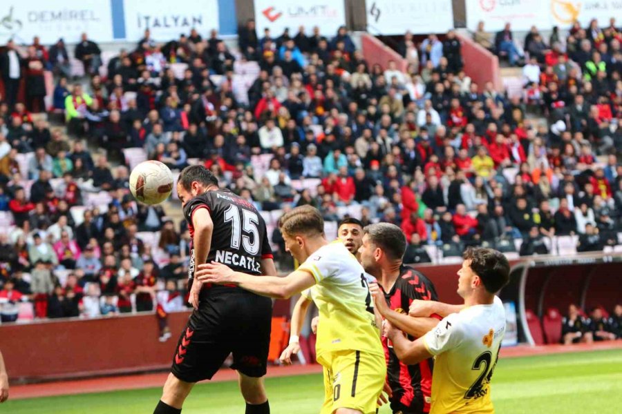 Eskişehirspor, 2 Eylül Sk’yı 2-0’la Geçti