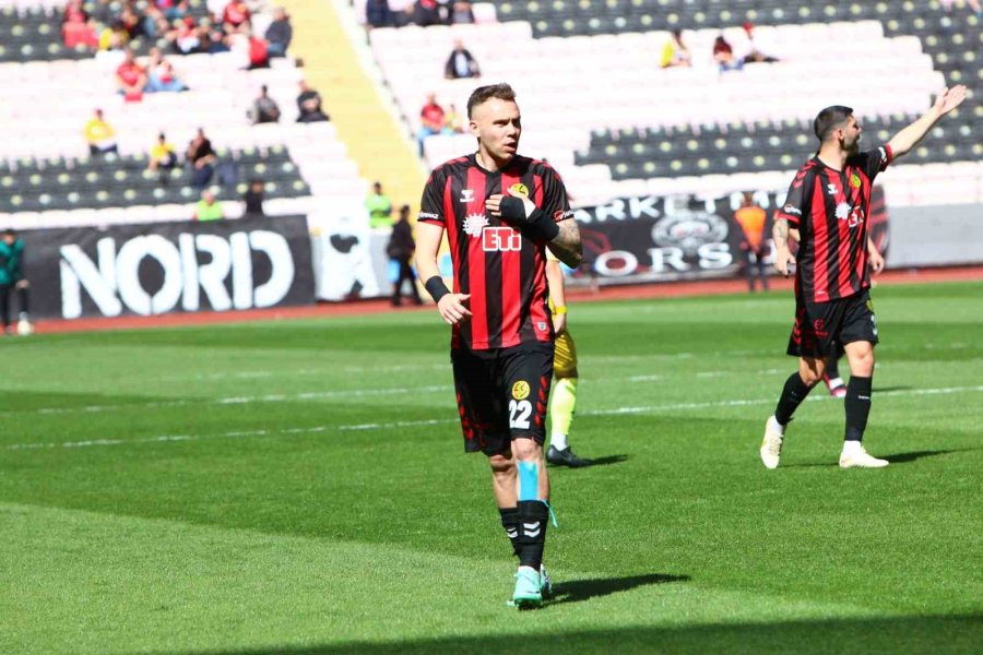 Eskişehirspor, 2 Eylül Sk’yı 2-0’la Geçti