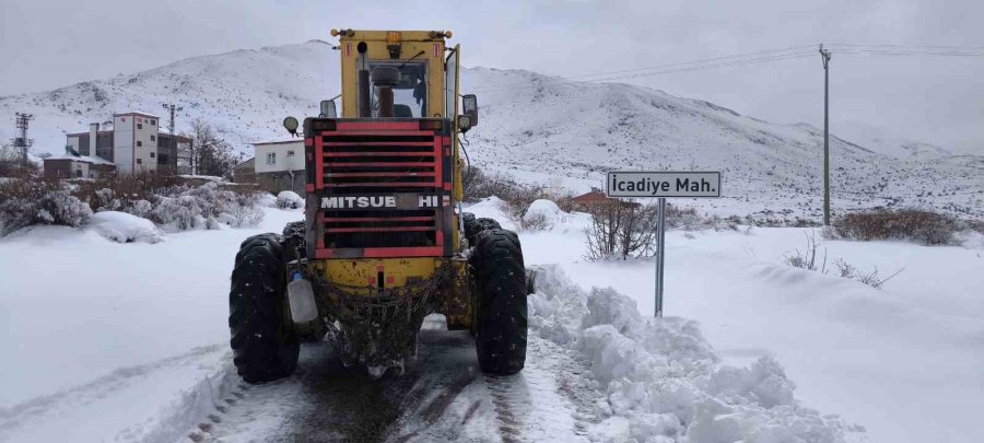 Kayseri’de Kapalı Yol Kalmadı