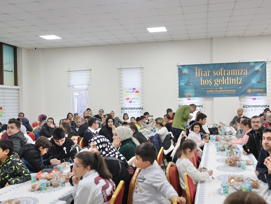 Başkan Çolakbayrakdar: "kayseri’yi Satranç Merkezi Yapmayı Ve Şampiyonlar Yetiştirmeyi Hedefliyoruz"