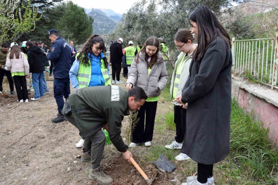 Eskişehir’de Orman Haftası Ve Ağaç Bayramı Etkinlikleri Düzenlendi