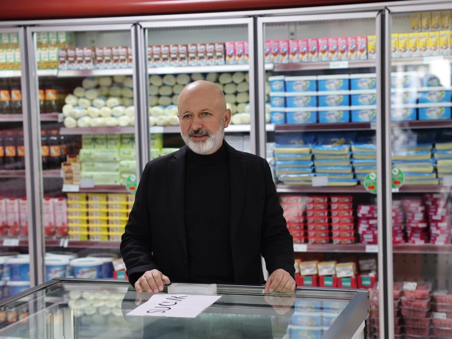 Başkan Çolakbayrakdar, "her Türlü İhtiyaca Yanıt Veren Dost Market, Yılın 12 Ayı Hemşehrilerimizin Yanında"