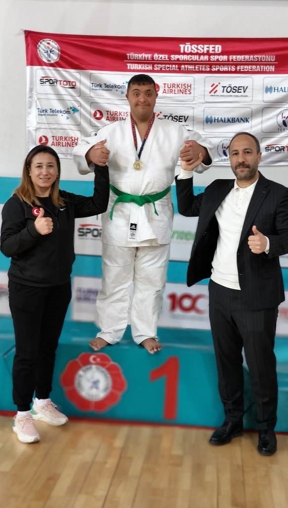 Kocasinan Sporcusu Samet Balcı, Türkiye Judo Şampiyonu Oldu