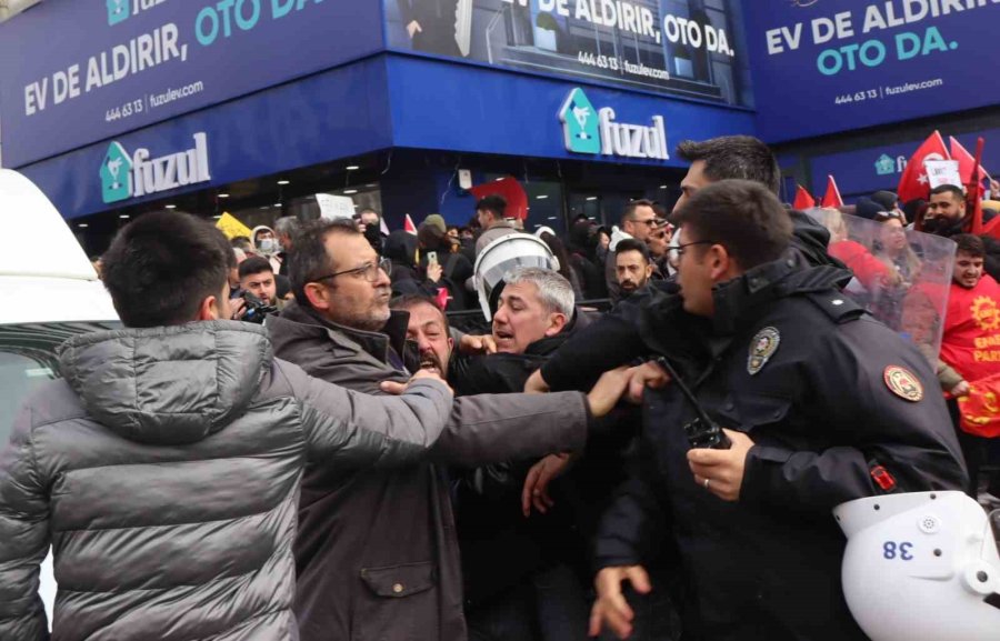 Kayseri’de Yasadışı Eylemlere Katılan Şüpheliler Suç Makinası Çıktı