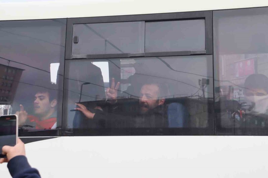 Kayseri’de Yasadışı Eylemlere Katılan Şüpheliler Suç Makinası Çıktı