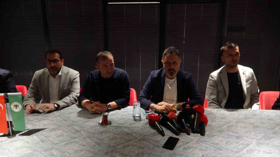 Konyaspor İftarda Basın Mensupları İle Bir Araya Geldi