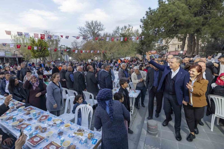 Başkan Seçer:"86 Milyon Kardeşçe Yaşamayı İstiyoruz"