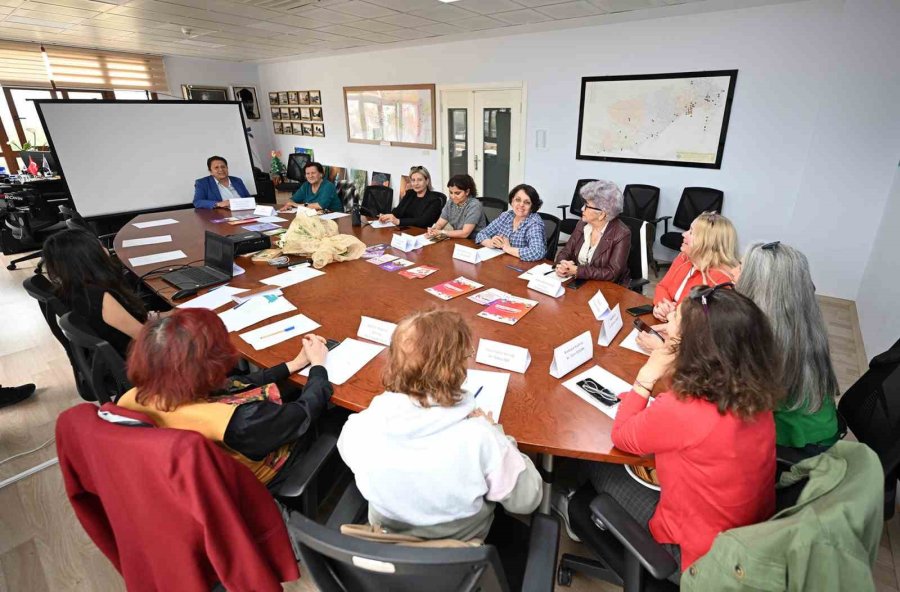 ’monday Talks’ Projesi, Oıdp 2025 Ödülü’nde Finale Kaldı