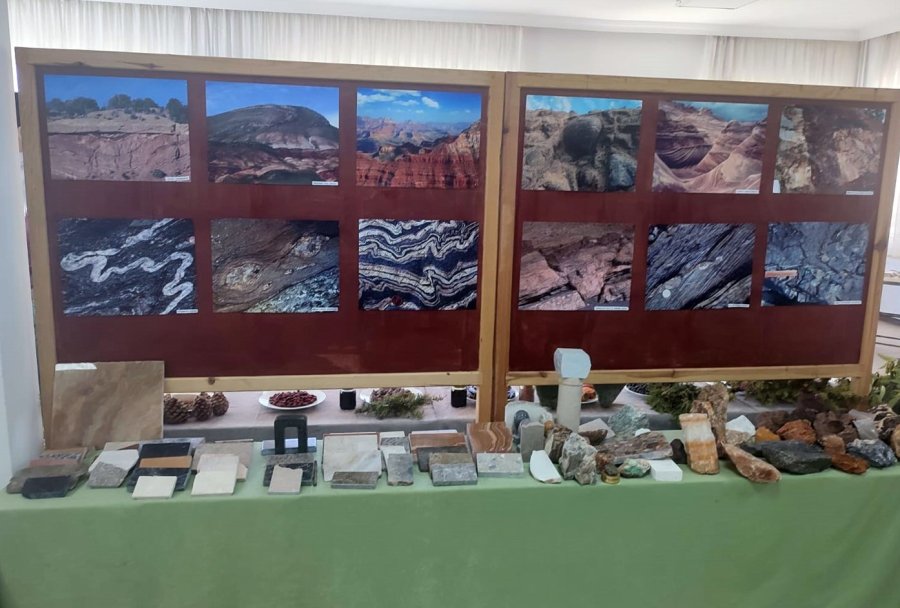 Anamur’da ’orman Ekosistemi’ Temalı Sergi Açıldı