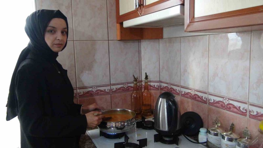 Ayşe Öğretmen: "çifte Bayram Yapacağız Bunun İçin Çok Mutluyum"