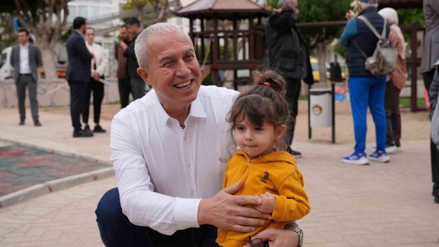 Alanya’da Park Ve Bahçelerde Yenileme Çalışması