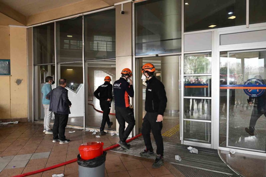 Aü Tıp Fakültesi Hastanesinde Korkutan Yangın: Hastalar Tahliye Edildi, Can Kaybı Yok