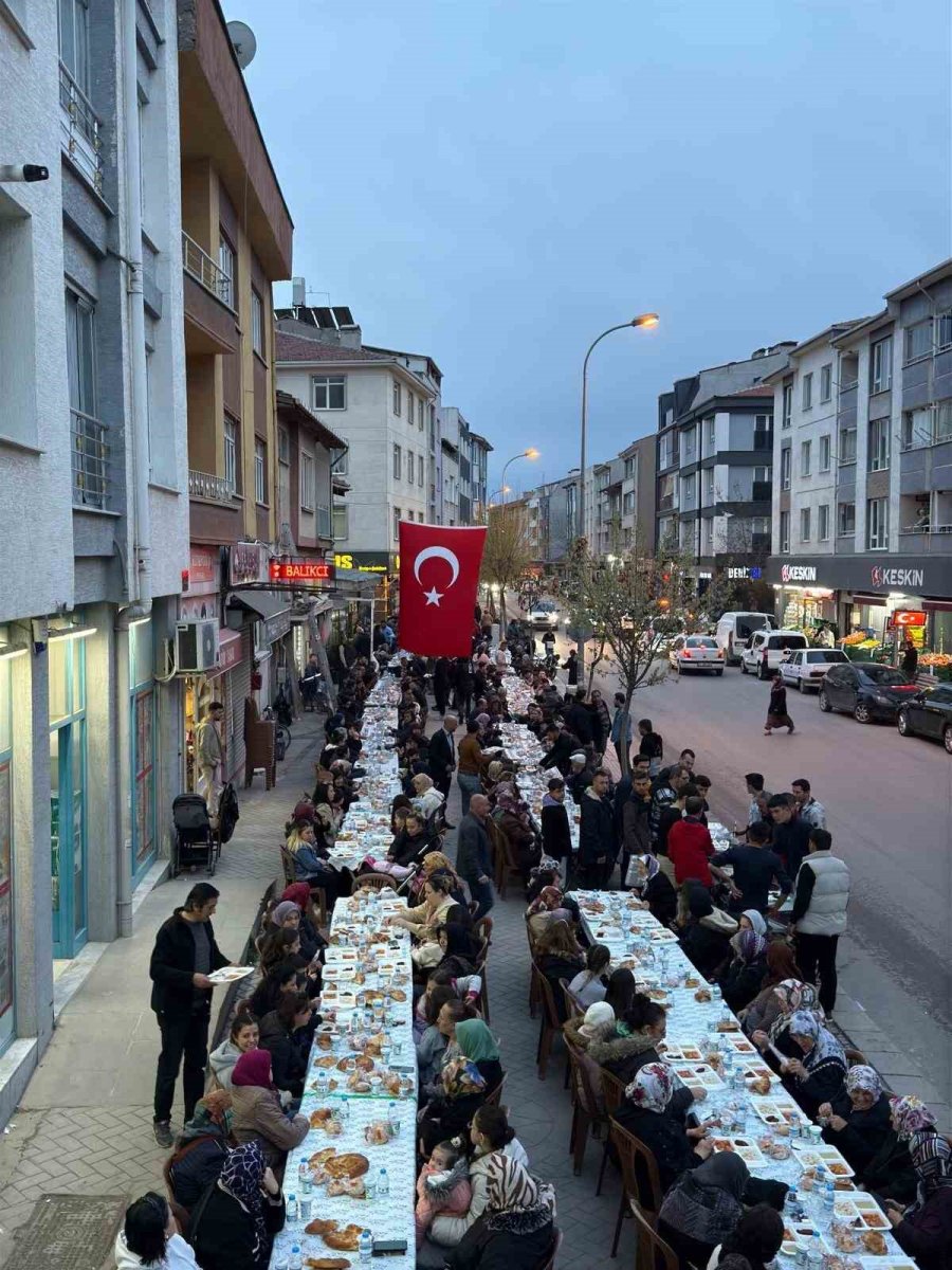 Eskişehir Sütlüce Spor Kulübü İftar Yemeği