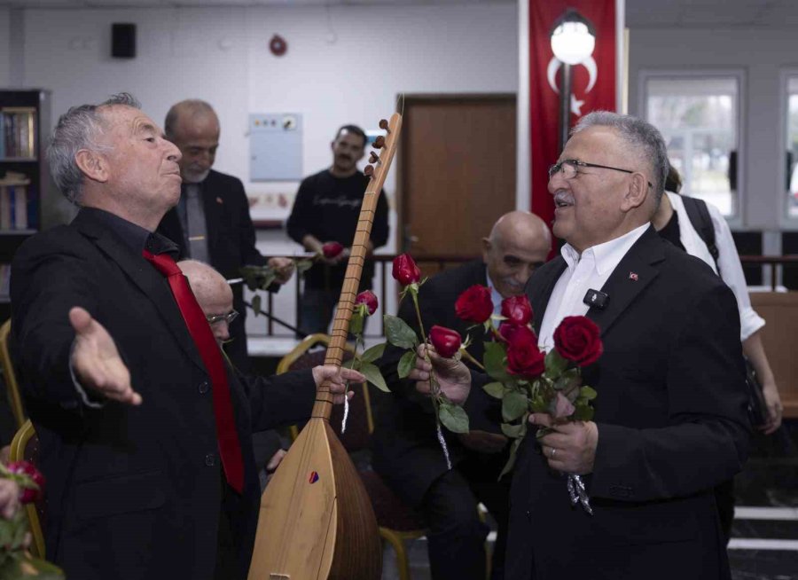 Başkan Büyükkılıç, Ramazan Huzurunu Huzurevi Sakinleri İle Yaşadı