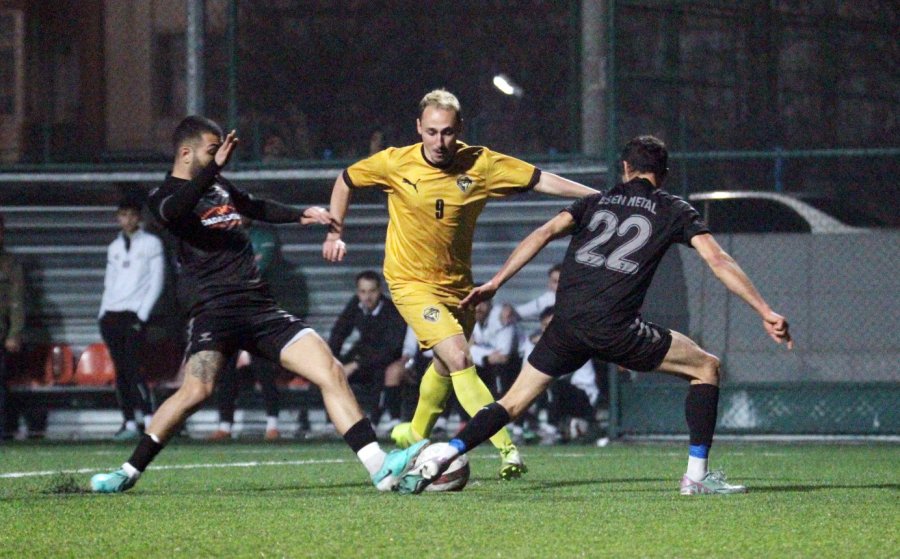 Kayseri Süper Amatör Küme: Kayseri Esen Metal Sk: 1 - Kocasinan Şimşekspor: 2