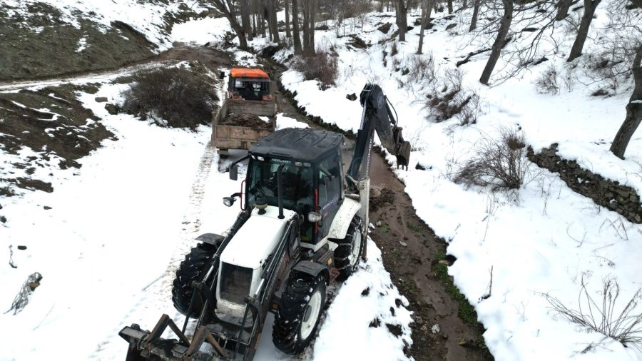 Melikgazi’den Kırsalda Tarıma Destek