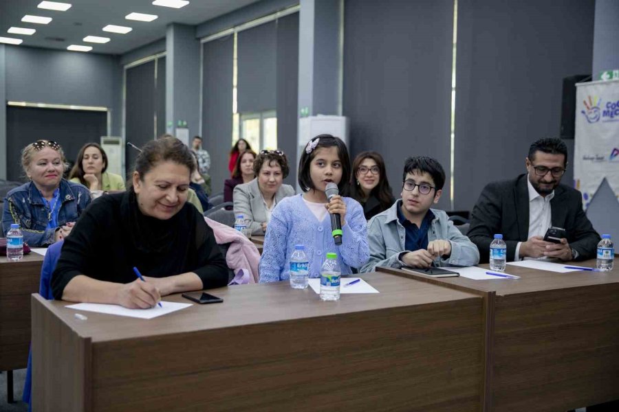 Mersin Çocuk Meclisi Geleceğin Kentini Şekillendiriyor
