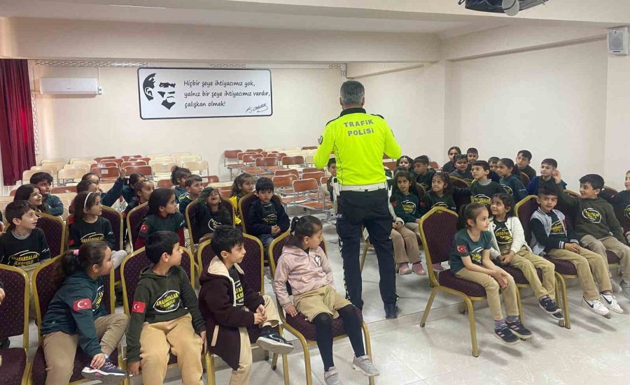 Mersin’de Çocuklara Yönelik ’trafik Güvenliği’ Eğitimleri