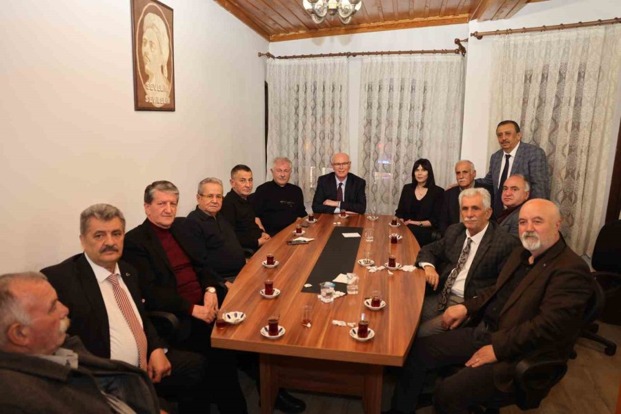 Odunpazarı Belediyesi’nden Mihalıççıklılar Derneği’nde İftar Buluşması