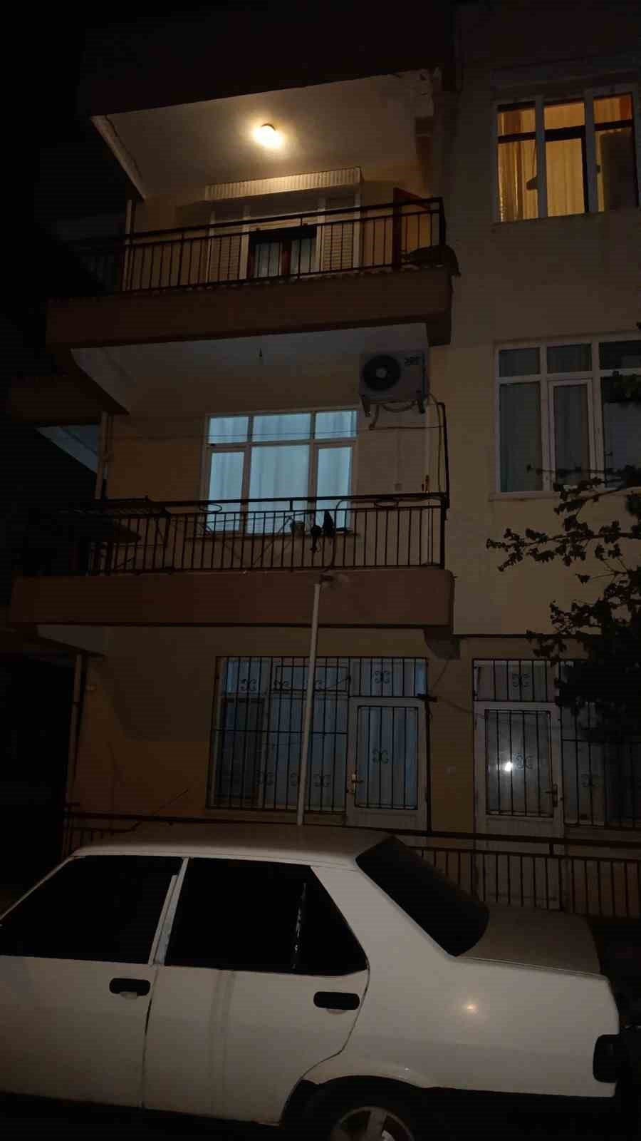 Aynı Evden 2 Ayda 3 Ayrı Cenaze Çıktı