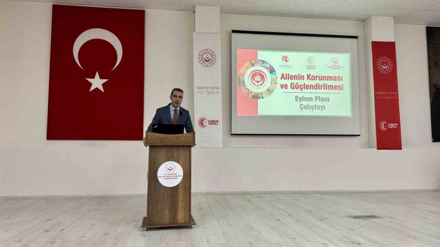 Eskişehir’de Ailenin Korunması Çalıştayı Düzenlendi