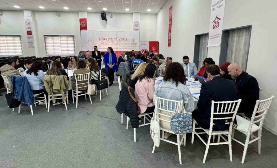 Eskişehir’de Ailenin Korunması Çalıştayı Düzenlendi