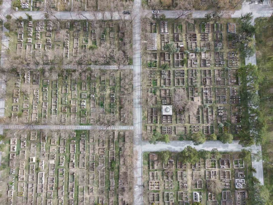 Mezarlıklarda Bayram Hazırlığı