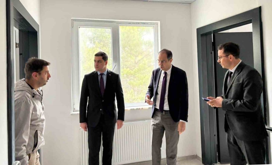 Pınarbaşı’na Kazandırılan Sağlık Tesisi İncelendi