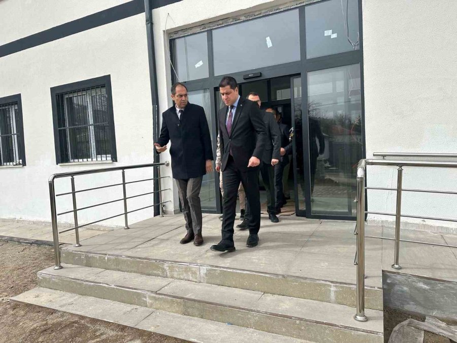 Pınarbaşı’na Kazandırılan Sağlık Tesisi İncelendi