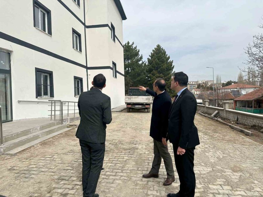 Pınarbaşı’na Kazandırılan Sağlık Tesisi İncelendi