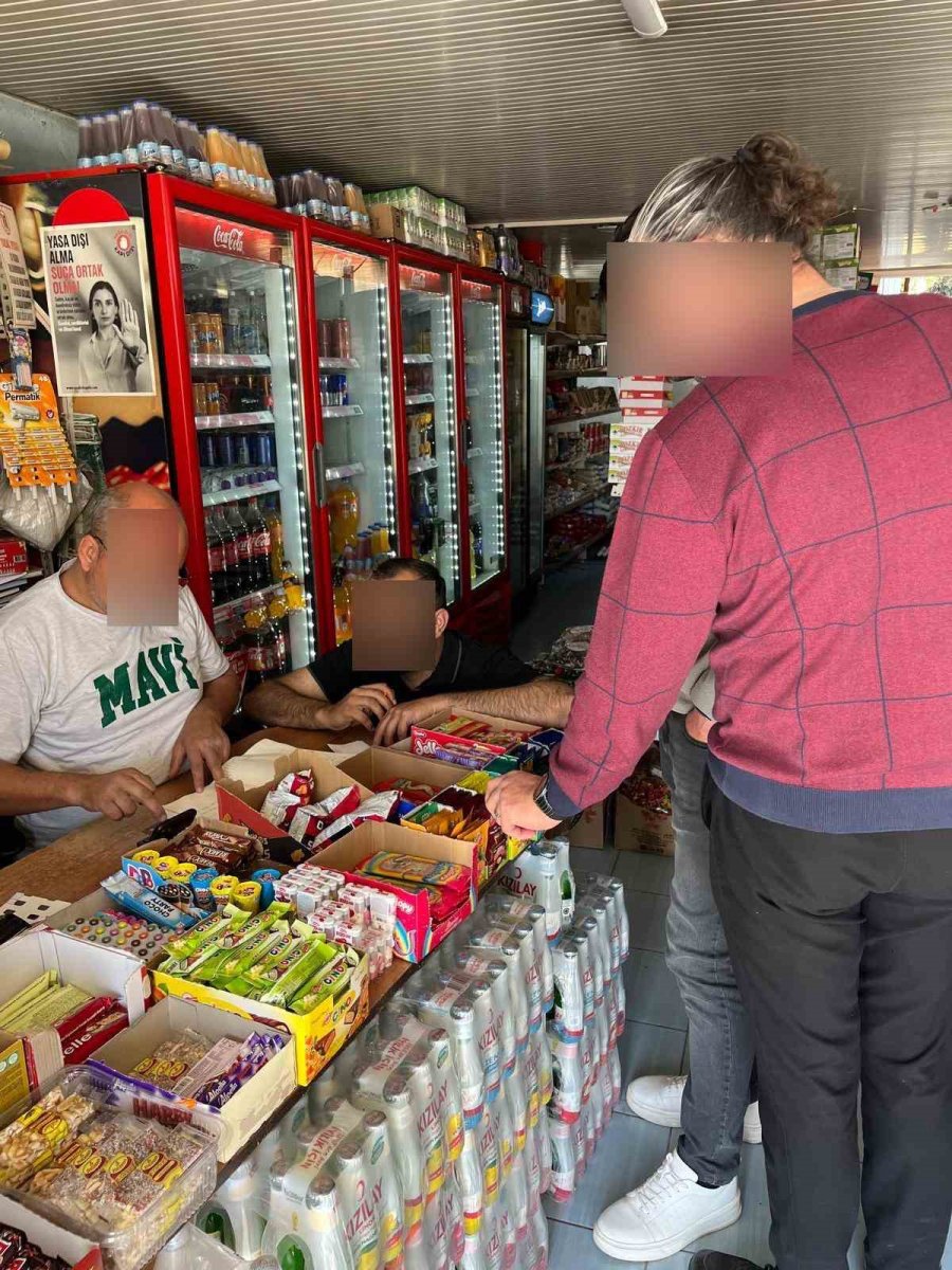 Market Market Dolaşıp 1 Milyon Liralık Veresiye Borcu Kapattılar