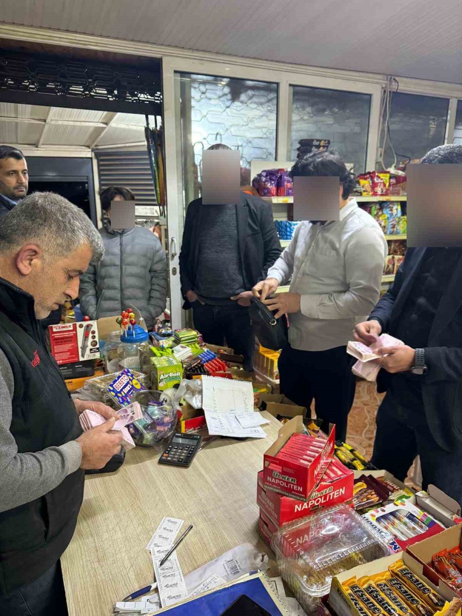 Market Market Dolaşıp 1 Milyon Liralık Veresiye Borcu Kapattılar