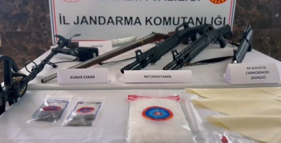 Alanya’da Uyuşturucu Operasyonu: 21 Tutuklama