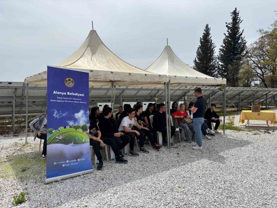 Alanyalı Öğrenciler Güneş Enerjisi Üretimini Yerinde Gördü