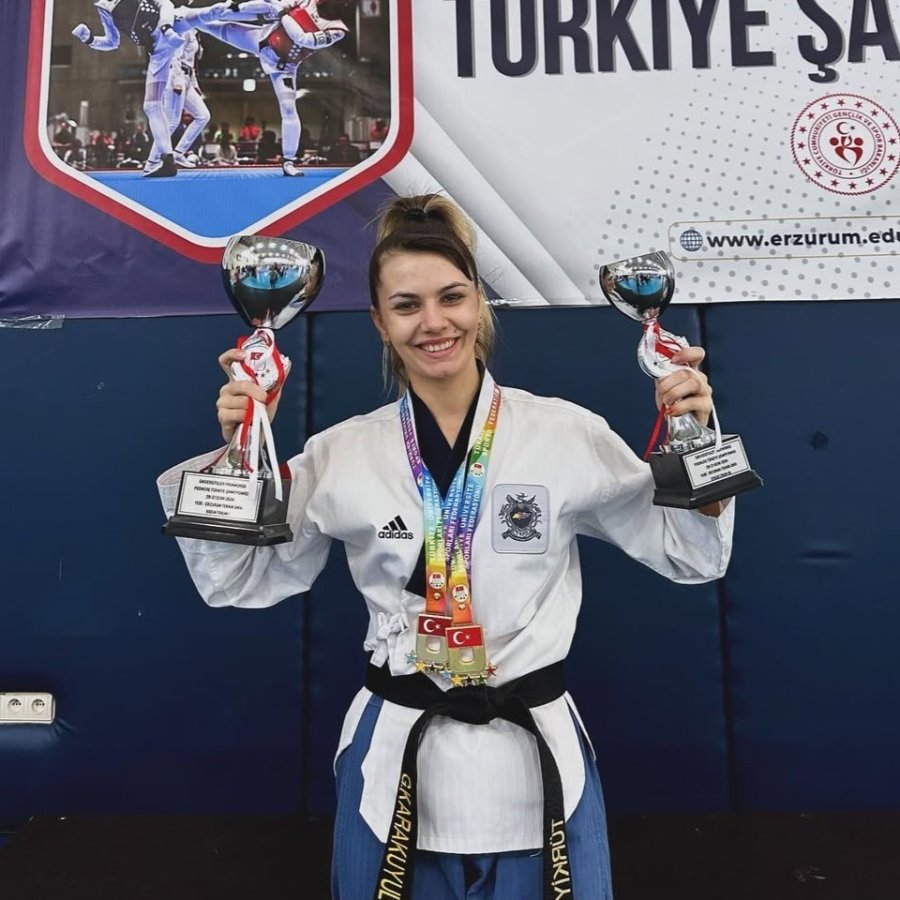 Anadolu Üniversitesi Sporcuları Milli Takıma Seçildi