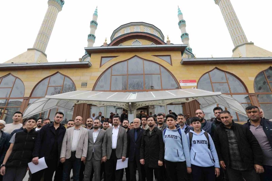 Niğde’de Milli İrade Platformu’ndan Cumhurbaşkanı Erdoğan’a Destek Açıklaması