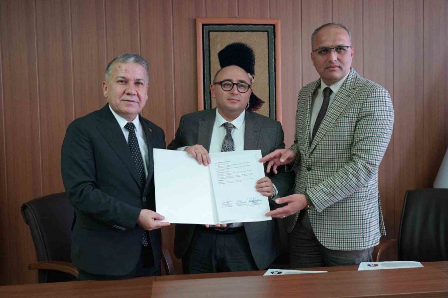 Erdemli Belediyesinden Lgs Ve Yks’ye Girecek Öğrencilere Destek