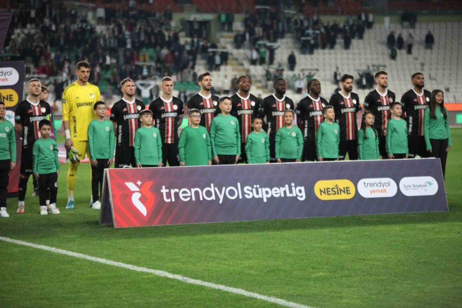 Trendyol Süper Lig: Konyaspor: 0 - Gaziantep Fk: 0 (ilk Yarı)