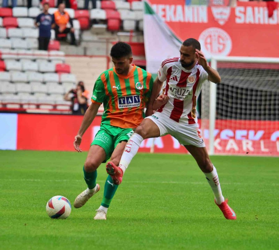 Trendyol Süper Lig: Antalyaspor: 2 - Alanyaspor: 1 (maç Sonucu)